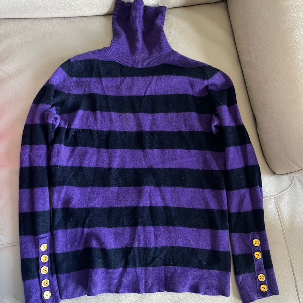 Bloomingdales cashmere sweater